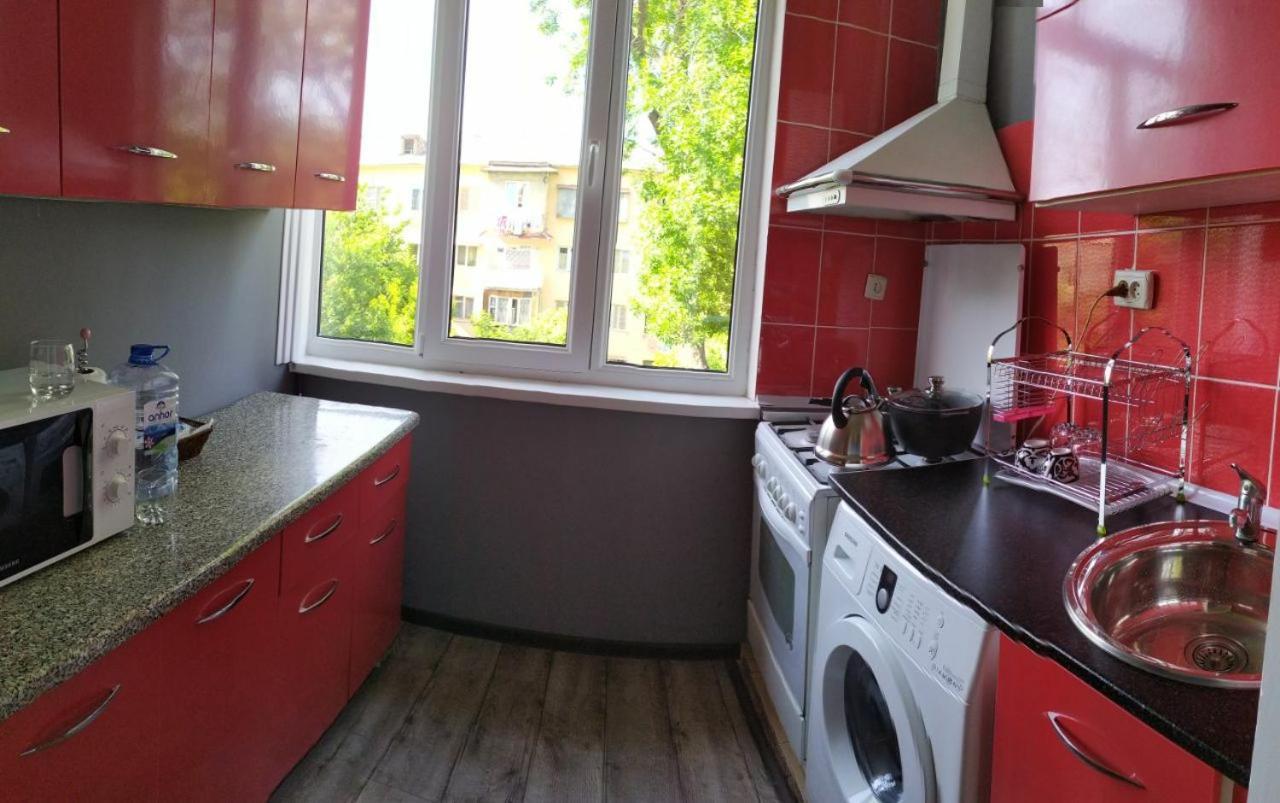 Apartment Near Farkhadskiy Bazar Tasjkent Eksteriør billede