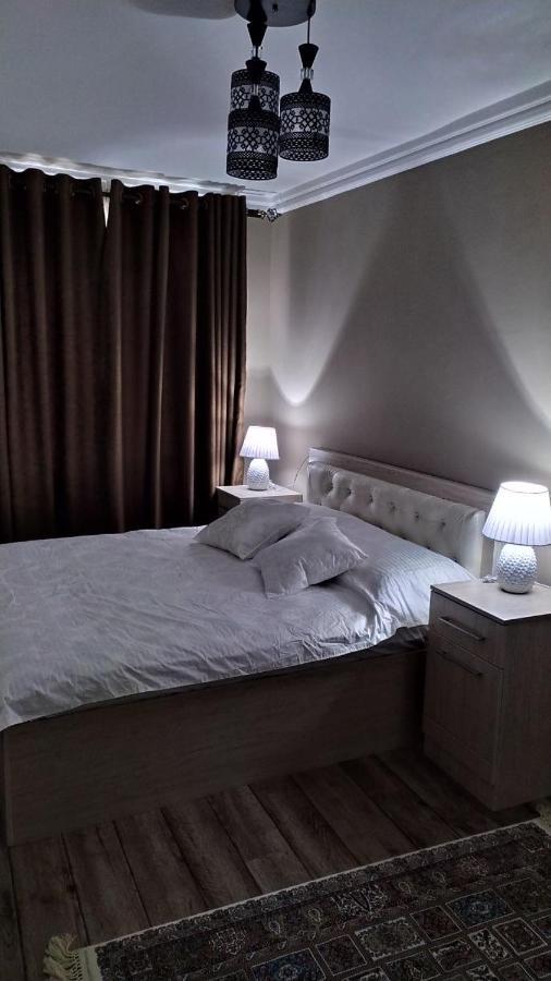 Apartment Near Farkhadskiy Bazar Tasjkent Eksteriør billede
