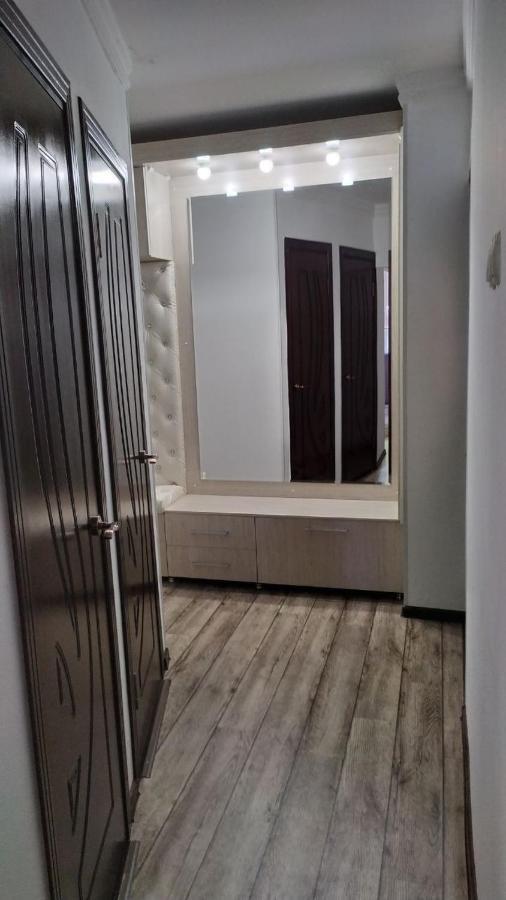 Apartment Near Farkhadskiy Bazar Tasjkent Eksteriør billede